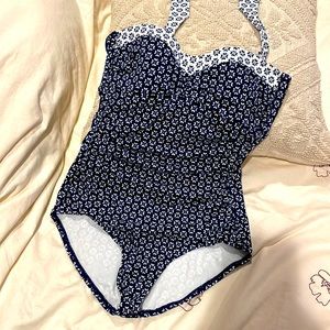 🛼 Tommy Bahama 🛼 swimsuit